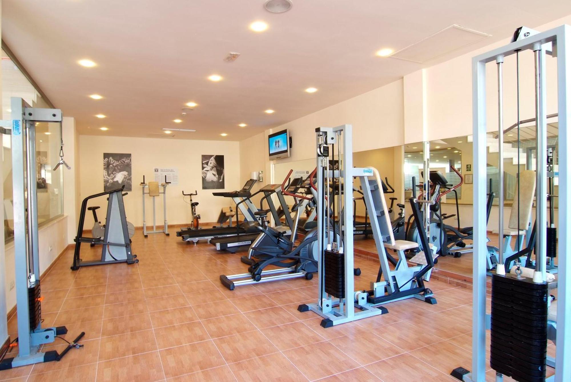 Aparthotel Zafiro Mallorca & 4*