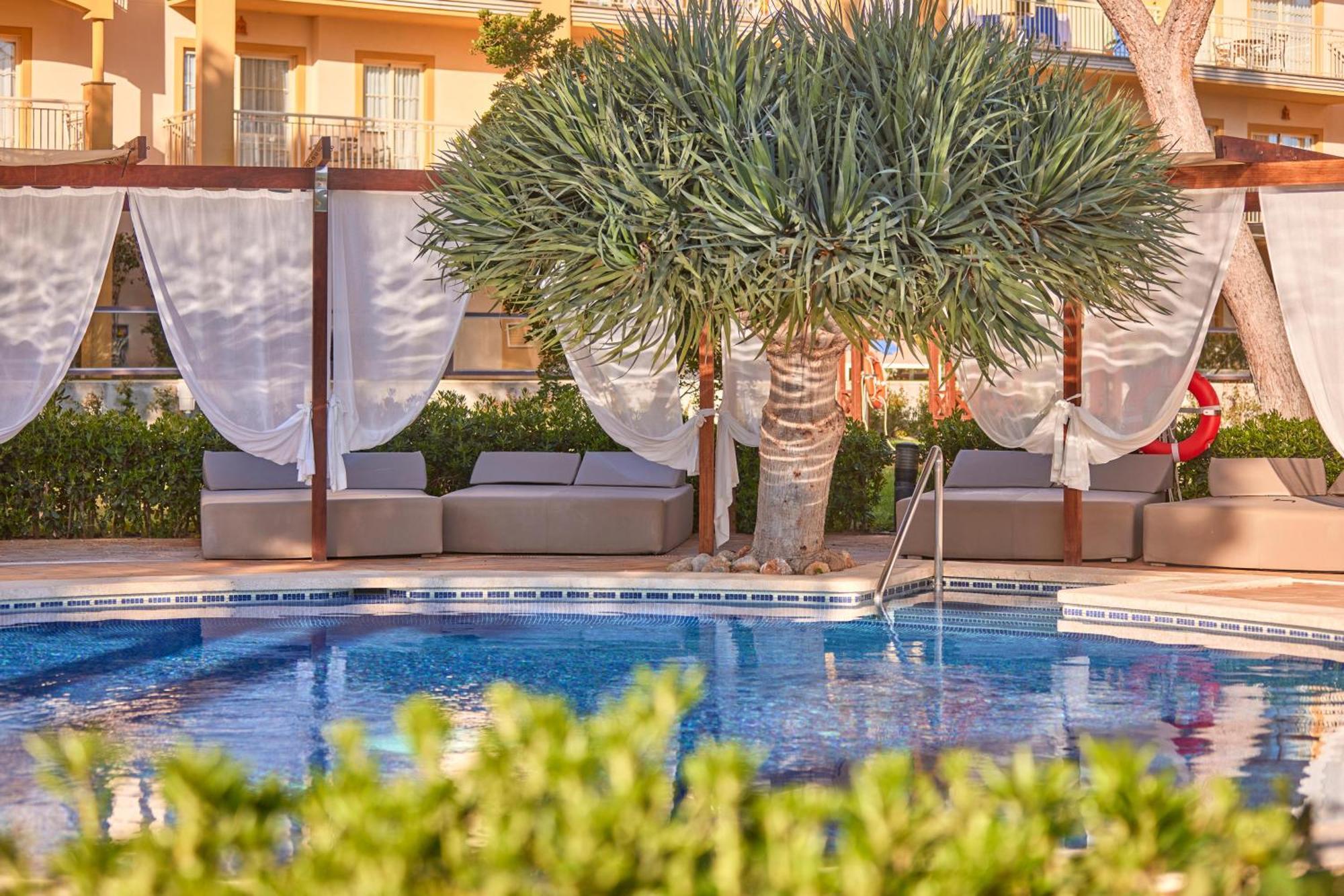 Zafiro Mallorca & Aparthotel 4*